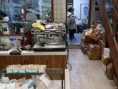-沁屋面包店(人民东路店)