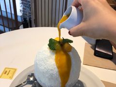 芒果雪冰-Cheevit Cheeva(Sirimangkalajarn)