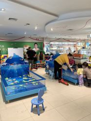 -孩子王(塘沽滨海万达店)