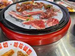 -哈哈碳都·牛肋条无限自助烤肉(宝龙店)