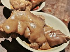 招牌卤猪蹄-仪表厂火锅(总店)
