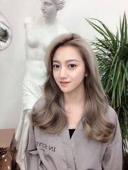 -东秀护肤造型