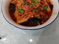 -六和聚传统烤鸭.天津菜(和平店)