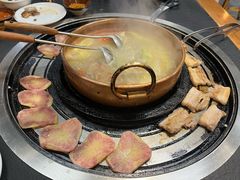 五花肉-阿山卓·野生菌火锅·纳西火塘烤肉