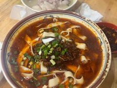 -雷祖芳老妈蹄花店