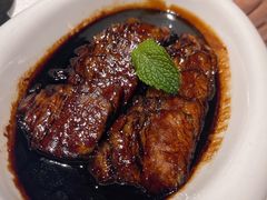 招牌焦糖黑叉烧-维园悦谱·海派家常菜(乌鲁木齐南路店)