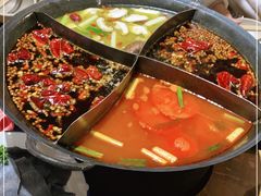 -白乐天毛肚火锅馆(南滨路店)