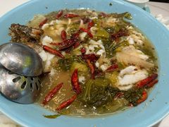 -姚姚酸菜鱼·金戈戈香港豉油鸡(喜荟城联名店)