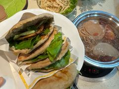 -一叶一世界·素食餐厅(锦华万达店)