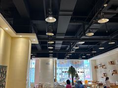 -藏猫猫咖啡主题馆(中央大道店)