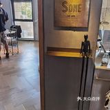 超棒理发店就在这里!