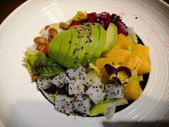 牛油果蔬沙拉-必点海鲜·鲅鱼水饺(鞍山西道店)