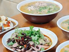 -春雨羊汤店(广开四马路总店)