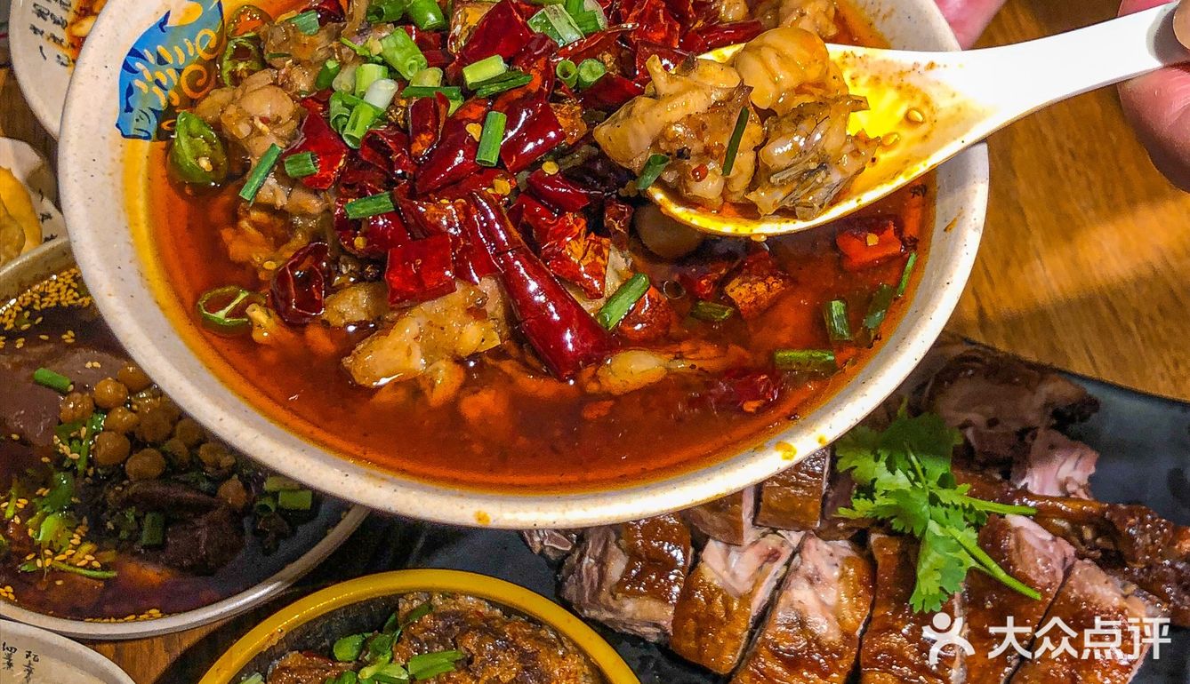 南京美食｜排队这么久就为吃一口冯三孃跷脚牛肉