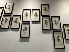 -漕河泾街道图书馆(漕河泾社区文化活动中心店)