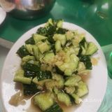 从我来到大连这个店就在了 店面不大