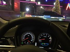 -枫花园汽车电影院(朝阳公园店)