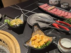 -山川小町·极番烧肉(新地假日广场店)