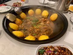 -小火炕铁锅炖鱼