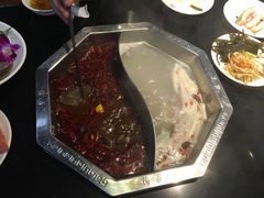 -重庆德庄火锅(体育中心店)