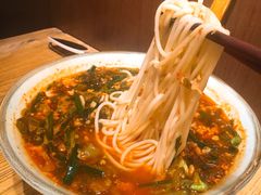 招牌小锅米线-缘生态云南菜·野生菌庭院餐厅(华侨城店)
