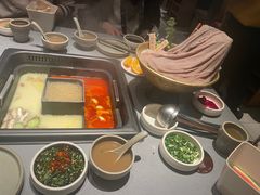 -巴奴毛肚火锅(悠唐购物中心店)