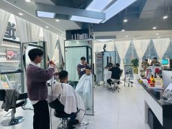 -U·NI SALON 造型