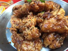 -BHC炸鸡(明洞总店)