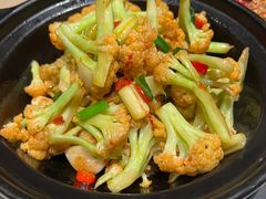 -八府香鸭(华山路店)
