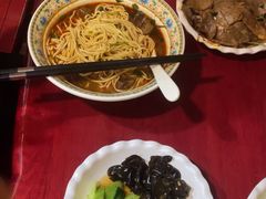 -金杨拉面王小吃面馆·牛三宝面·红烧牛肉粉