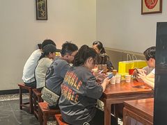 -裕兴记•蟹黄面馆(人民广场店)