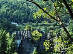 -梭布垭石林景区