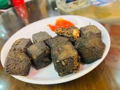 -芦茨金富饭庄·25年老字号·专做稻草鸡