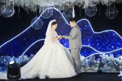 点击看大图 -伯瓷皇后婚纱艺术空间