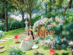 -七彩云南古滇温泉山庄