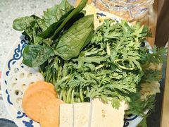 -东镇老火锅(长春路首店)