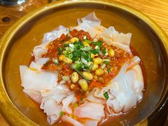 -野山舂·贵州现舂酸汤牛肉(鸿通城店)
