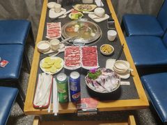 -牛品荟牛肉火锅(新城广场店)