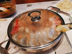 -黄记煌三汁焖锅(新佳丽江汉路店)