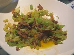 -卢大鲜鱼头捞饭(美利广场店)