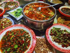 -牟记江湖重庆地标特色菜鱼蛋海鲜羊蝎子(巴南区黑金冠十多年好店)