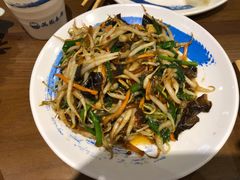 珍馐酱爆六合菜-满园烤鸭·春饼(太原街万达店)