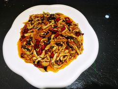 -老六杀猪菜(进乡街店)