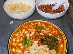 -吴三酸菜麻食酱香面馆(印花布园小区店)