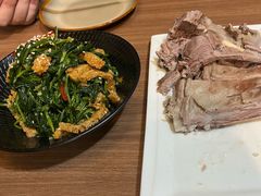 手抓羊肉-贯贯吉·清真餐厅(浙江中路店)