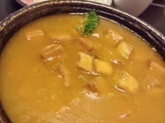 -许西美食一条街