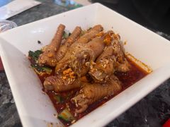 -一席地·本地鸡窝·杭帮鸡火锅(萧山银隆百货店)