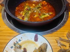 -小小河边鱼(天润城店)