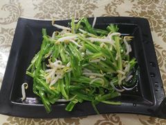 -新峰肉骨茶