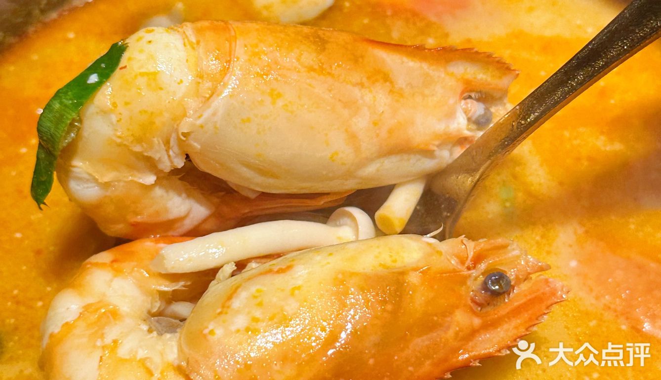 一整个高级住了！这个南洋料理餐厅！